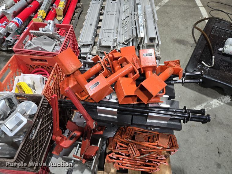 image for item EE8643 Airshore shoring arms 