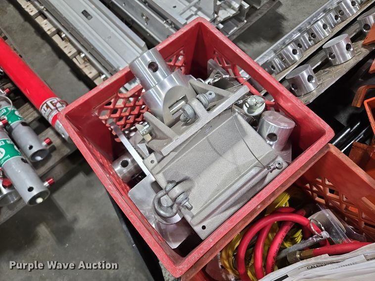 image for item EE8643 Airshore shoring arms 