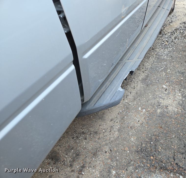 image for item EE8654 2005 Ford  F150 SuperCab pickup truck