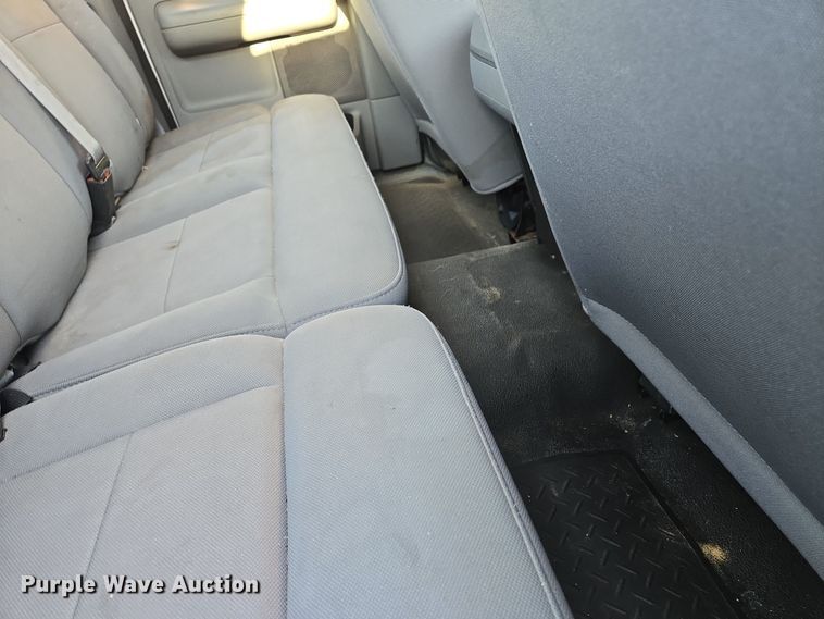 image for item EE8654 2005 Ford  F150 SuperCab pickup truck