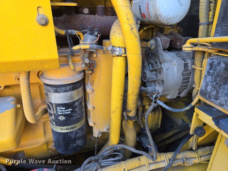 image for item EE8656 2002 New Holland  RG170 motor grader