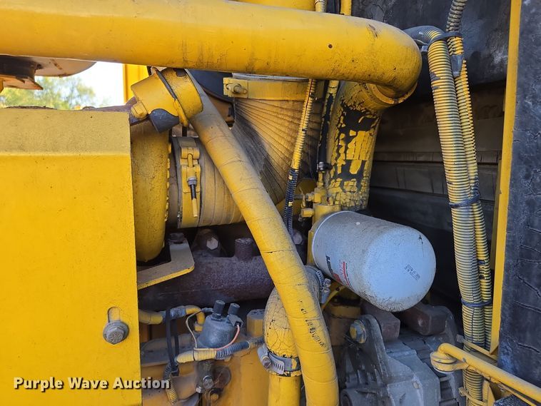 image for item EE8656 2002 New Holland  RG170 motor grader