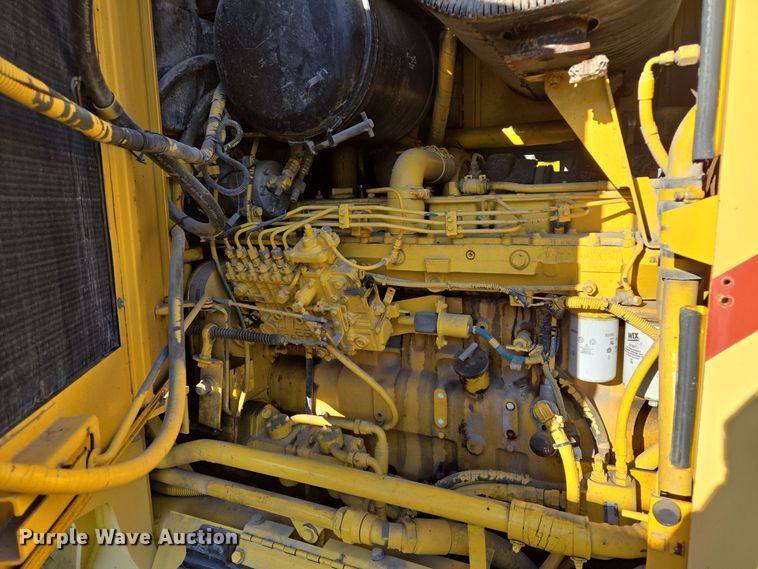 image for item EE8656 2002 New Holland  RG170 motor grader