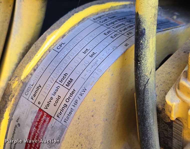 image for item EE8656 2002 New Holland  RG170 motor grader