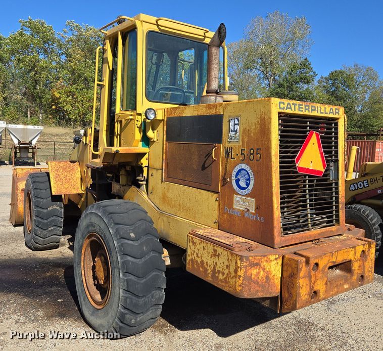 image for item EE8657 1985 Caterpillar  936 wheel loader