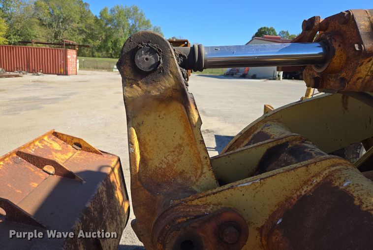 image for item EE8657 1985 Caterpillar  936 wheel loader