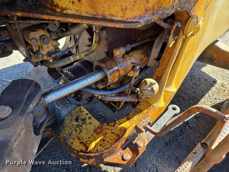 image for item EE8657 1985 Caterpillar  936 wheel loader