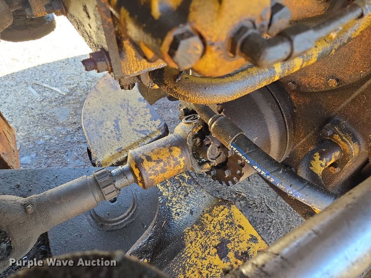 image for item EE8657 1985 Caterpillar  936 wheel loader