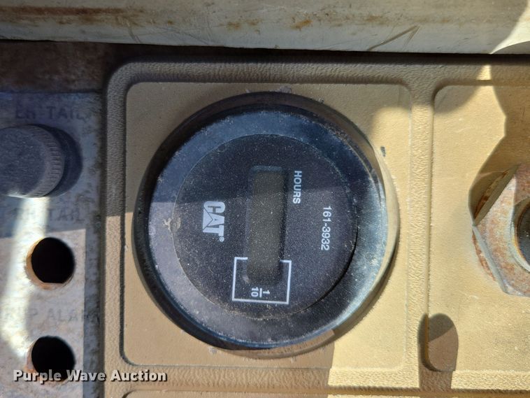 image for item EE8657 1985 Caterpillar  936 wheel loader