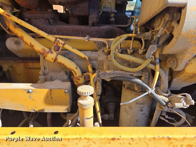 image for item EE8657 1985 Caterpillar  936 wheel loader