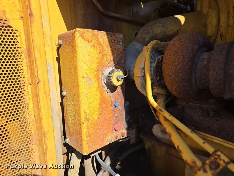 image for item EE8657 1985 Caterpillar  936 wheel loader