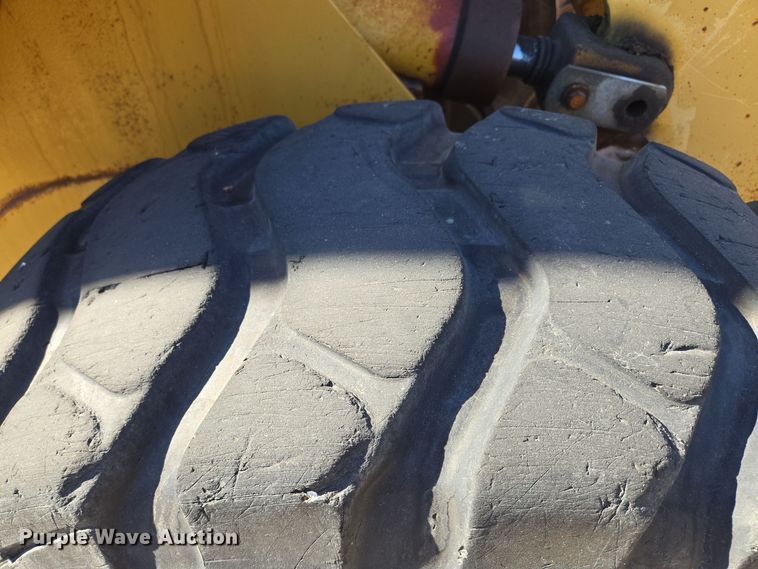 image for item EE8657 1985 Caterpillar  936 wheel loader