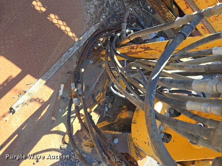 image for item EE8659 1997 International  4700 LP  utility / service truck