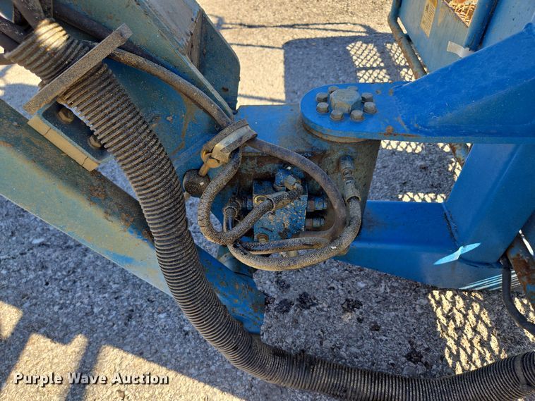 image for item EE8673 2001 Genie  S-65  boom lift