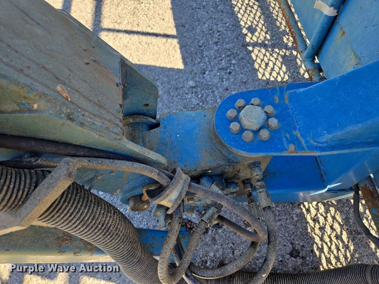 image for item EE8673 2001 Genie  S-65  boom lift