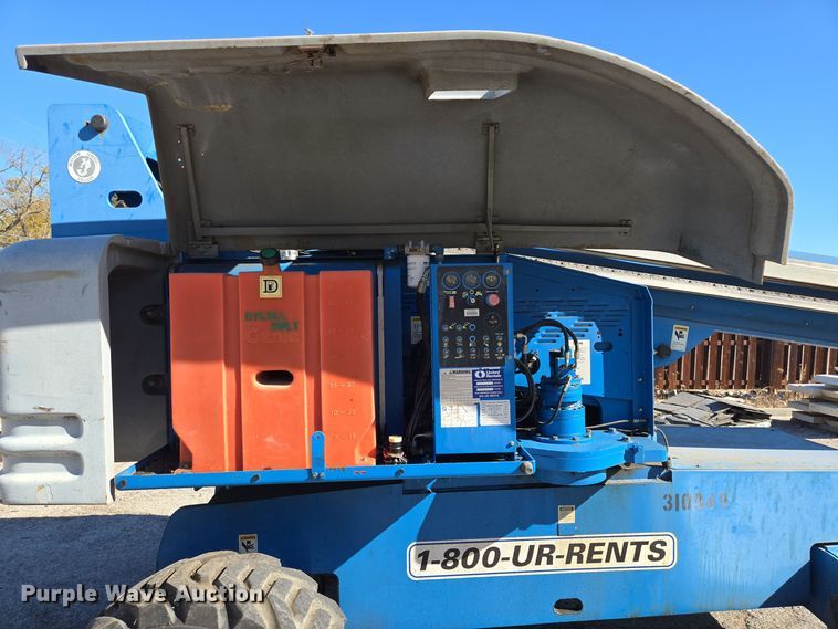 image for item EE8673 2001 Genie  S-65  boom lift
