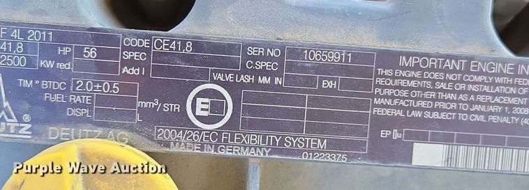 image for item EE8673 2001 Genie  S-65  boom lift