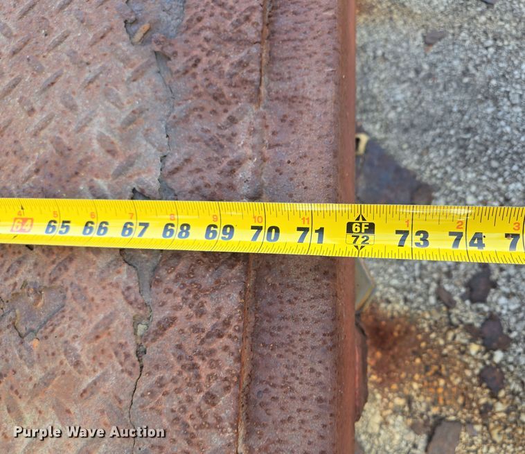 image for item EE8680 1988 Buck utility trailer