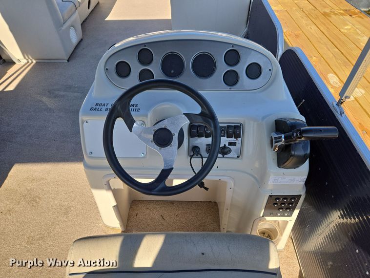 image for item EE8682 2018 Playcraft  Clipper 2400 pontoon boat