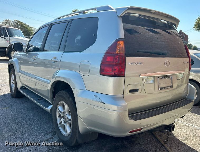 image for item EG0583 2004 Lexus GX 470 SUV