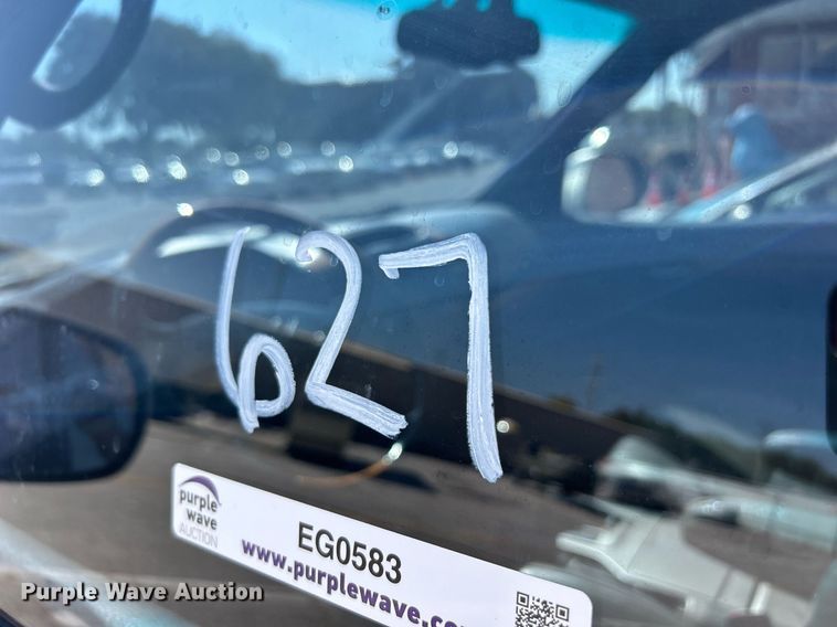 image for item EG0583 2004 Lexus GX 470 SUV