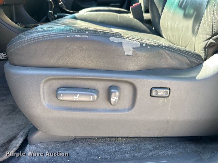 image for item EG0583 2004 Lexus GX 470 SUV