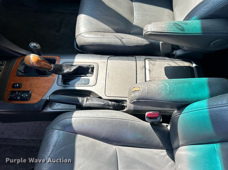 image for item EG0583 2004 Lexus GX 470 SUV