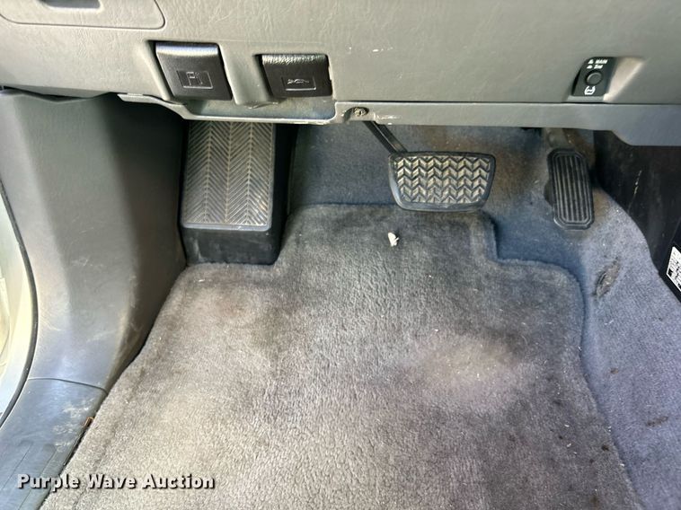 image for item EG0583 2004 Lexus GX 470 SUV