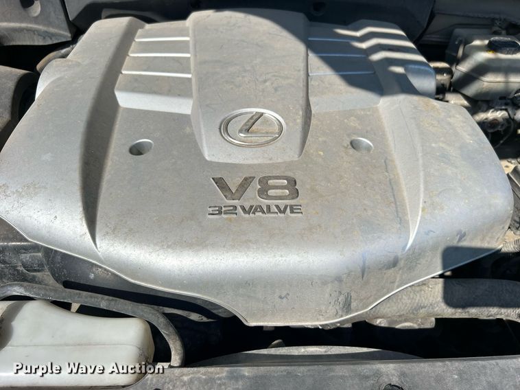 image for item EG0583 2004 Lexus GX 470 SUV