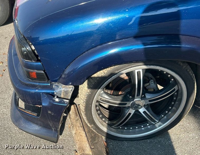 image for item EG0584 2002 Chevrolet S10 Ext. Cab pickup truck