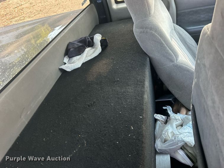 image for item EG0584 2002 Chevrolet S10 Ext. Cab pickup truck