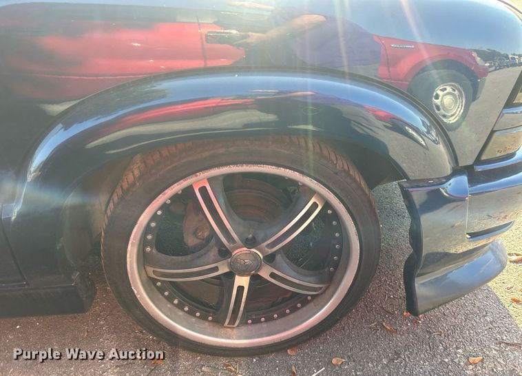 image for item EG0584 2002 Chevrolet S10 Ext. Cab pickup truck