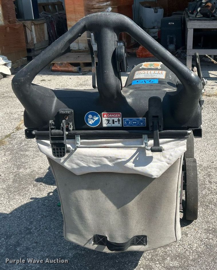 image for item EG0605 Billy Goat MV650H leaf vacuum 