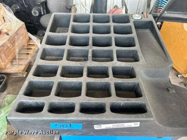 image for item EG0608 Hofmann Geodyna 980L wheel balancer