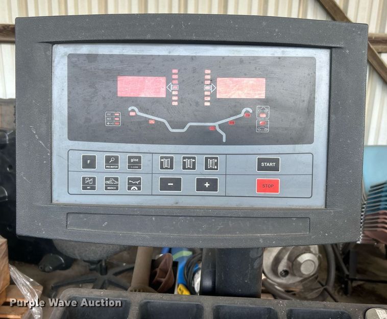 image for item EG0608 Hofmann Geodyna 980L wheel balancer