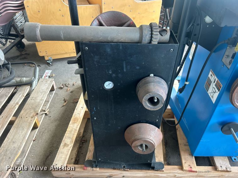 image for item EG0608 Hofmann Geodyna 980L wheel balancer