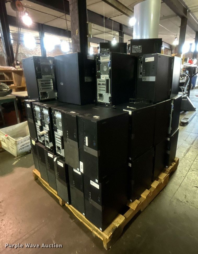image for item EG0634 Approximately 66 Dell OptiPlex 5040 desktops