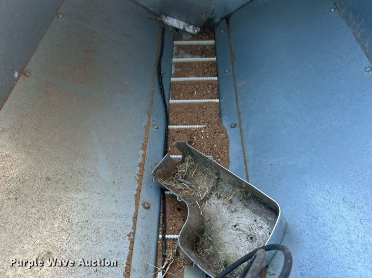 image for item EG7844 Stull Feeders cake feeder