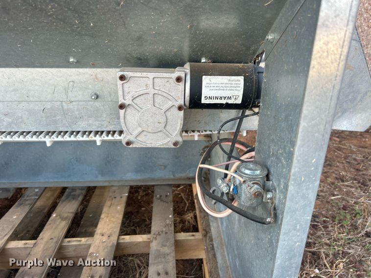 image for item EG7844 Stull Feeders cake feeder