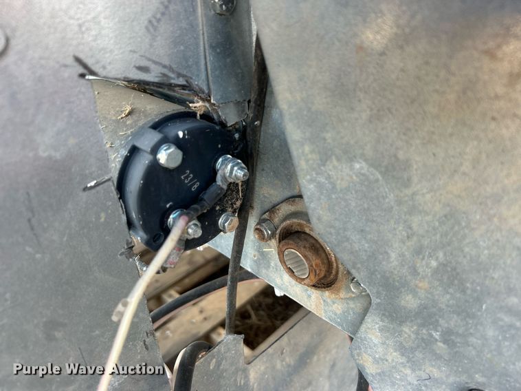 image for item EG7844 Stull Feeders cake feeder