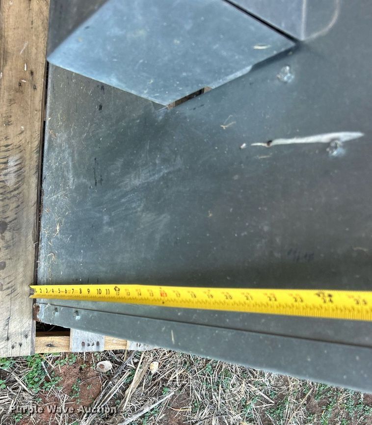 image for item EG7844 Stull Feeders cake feeder