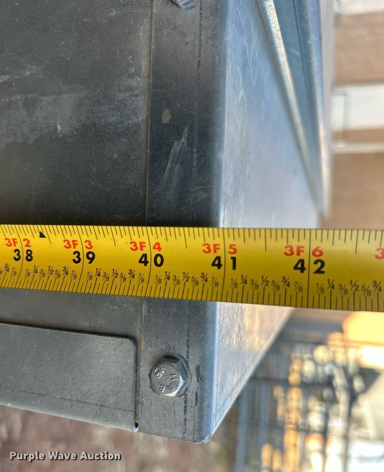 image for item EG7844 Stull Feeders cake feeder