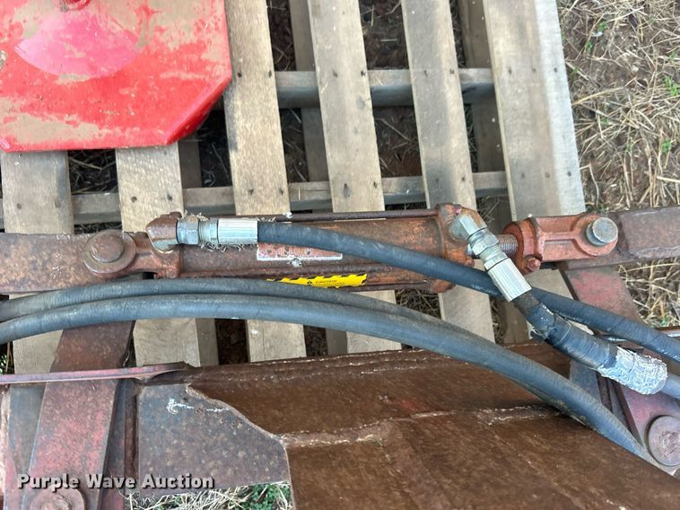 image for item EG7846 Bale unroller