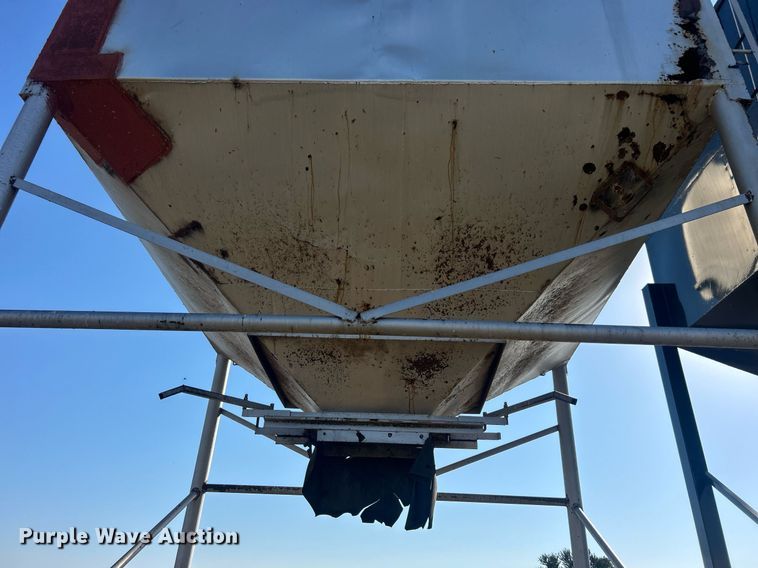 image for item EG7847 Grain bin