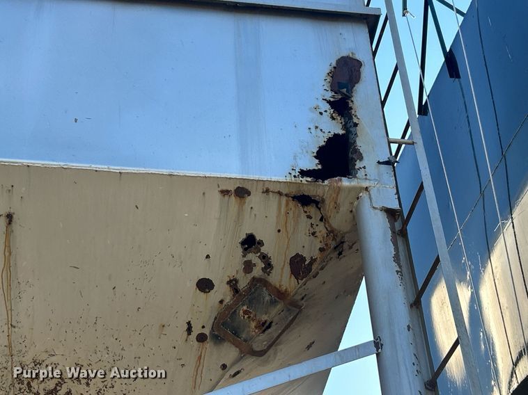 image for item EG7847 Grain bin