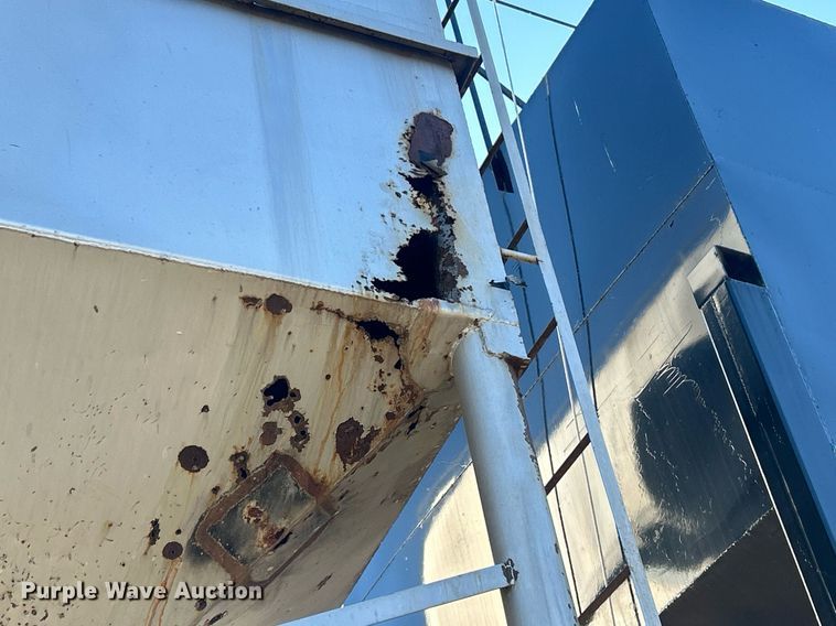 image for item EG7847 Grain bin