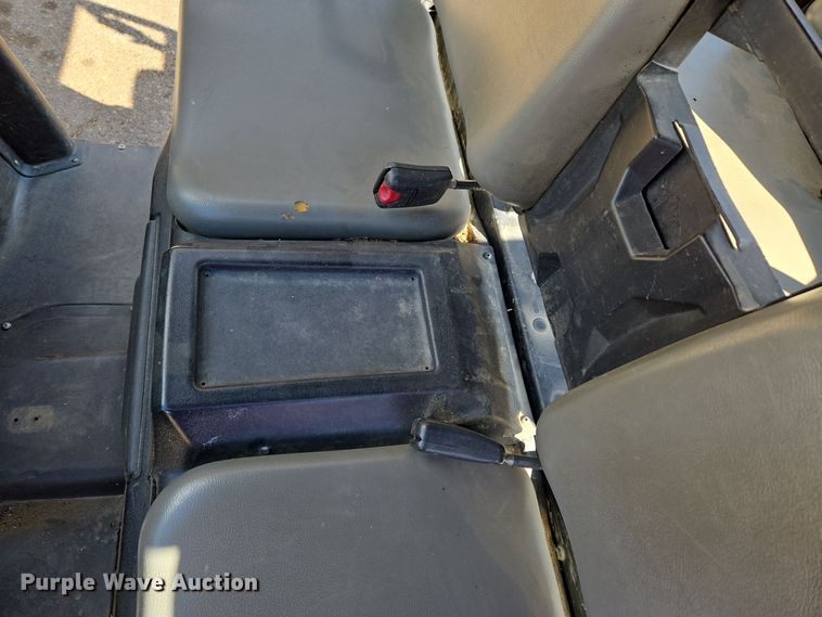 image for item EG9908 2011 Bobcat 3400XL utility vehicle