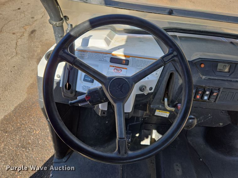 image for item EG9908 2011 Bobcat 3400XL utility vehicle