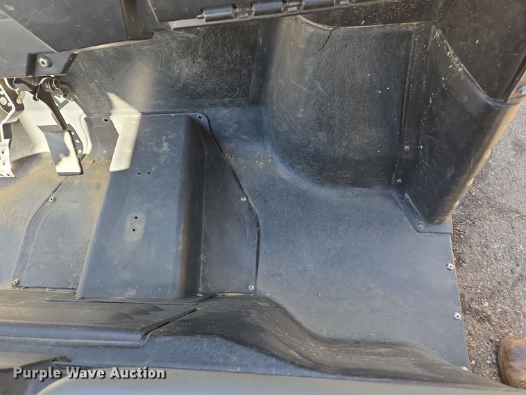 image for item EG9908 2011 Bobcat 3400XL utility vehicle