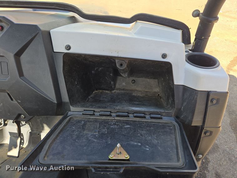 image for item EG9908 2011 Bobcat 3400XL utility vehicle